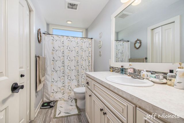 3111 Sandy Drive Sw, City Of Wyoming, MI 49418