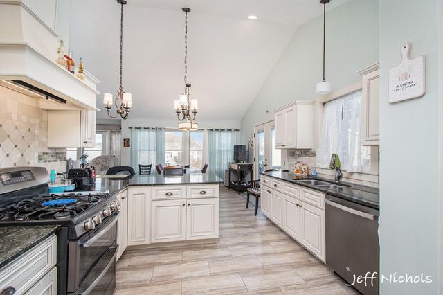 3111 Sandy Drive Sw, City Of Wyoming, MI 49418