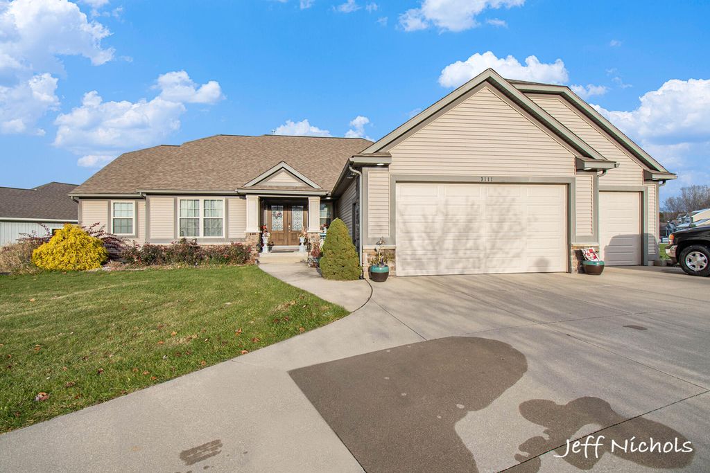3111 Sandy Drive Sw, City Of Wyoming, MI 49418