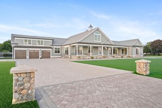 464 Park Boulevard, Stratford, CT 06615