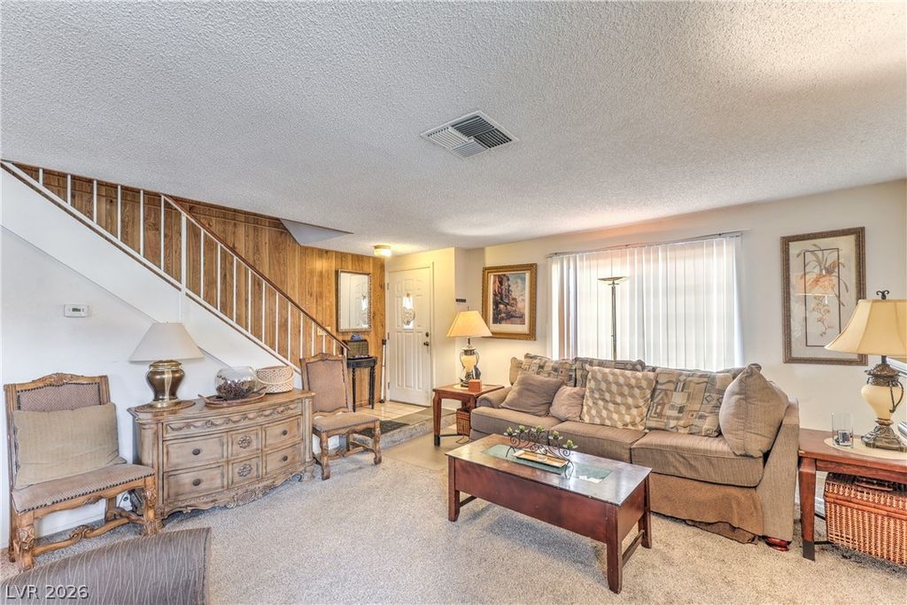 6728 Wenatchee Drive, Las Vegas, NV 89107 — photo 2
