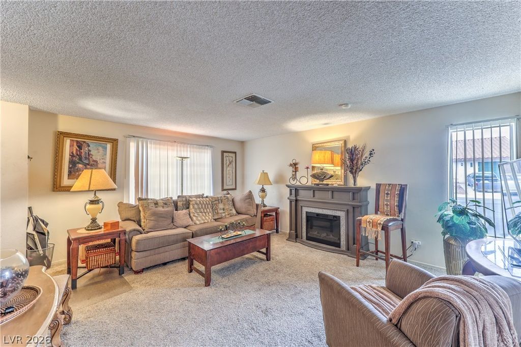 6728 Wenatchee Drive, Las Vegas, NV 89107 — photo 5