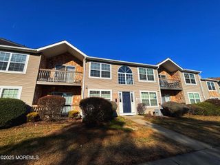 56 Diane Drive, Tinton Falls, NJ 07753
