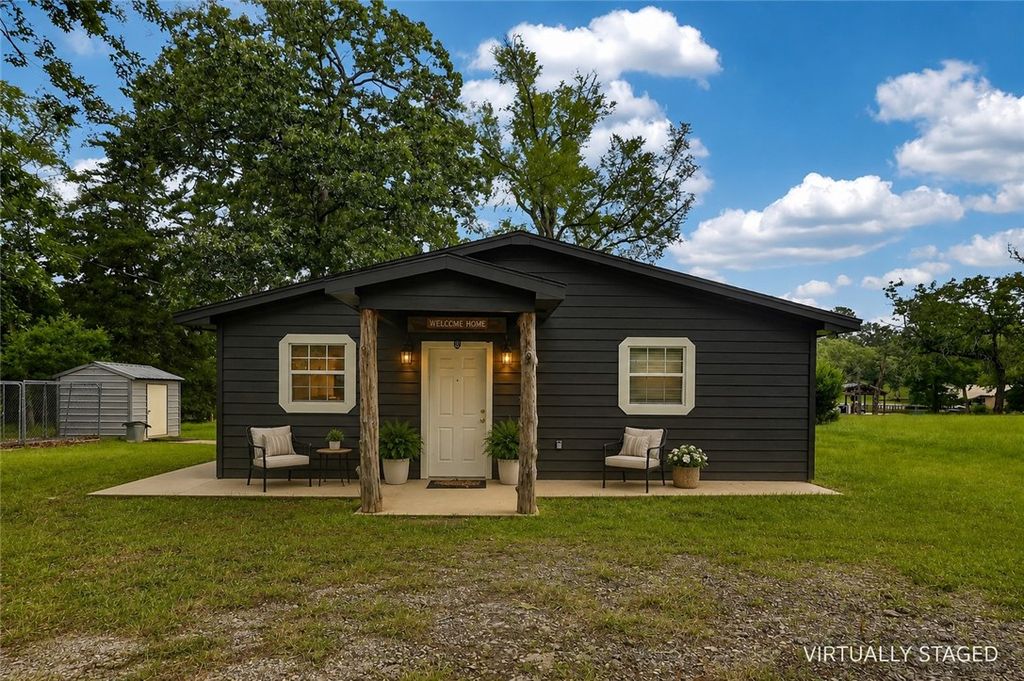 10329 Clyde Acord Road, Franklin, TX 77856 — photo 3