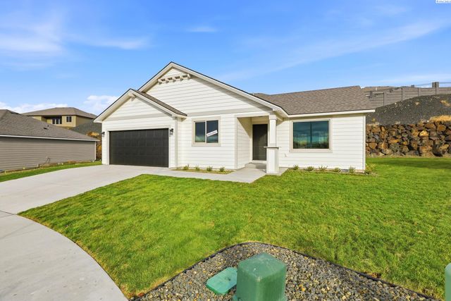6484 W 29th Ct, Kennewick, WA 99338
