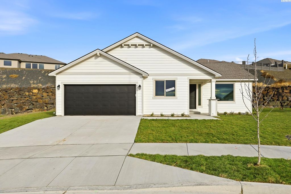 6484 W 29th Ct, Kennewick, WA 99338