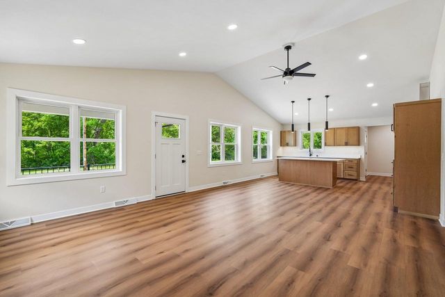 313 Front Street, Watertown, WI 53094