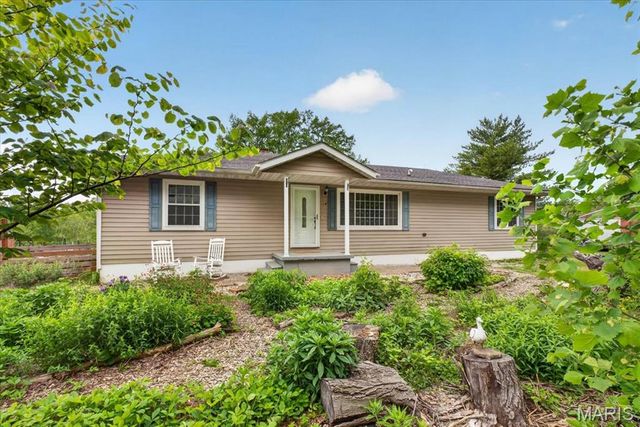 5505 Saxtown Road, Millstadt, IL 62260