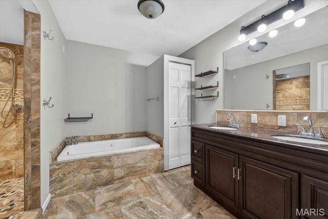 5505 Saxtown Road, Millstadt, IL 62260