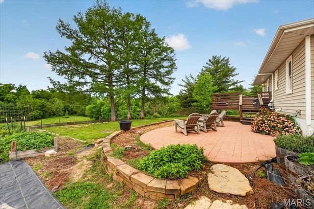 5505 Saxtown Road, Millstadt, IL 62260