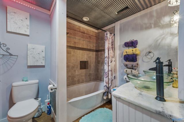 21669 Holt Road, Athens, AL 35613