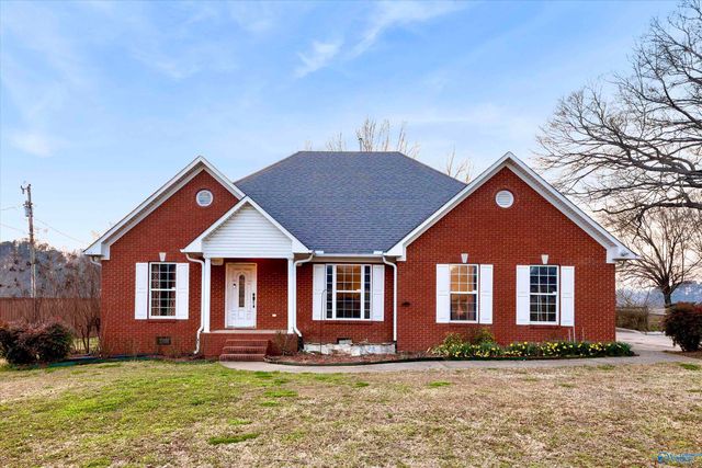 21669 Holt Road, Athens, AL 35613