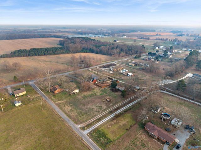 21669 Holt Road, Athens, AL 35613