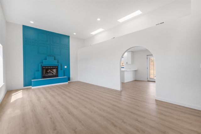 7485 Saratoga Lane, Santa Fe, NM 87507