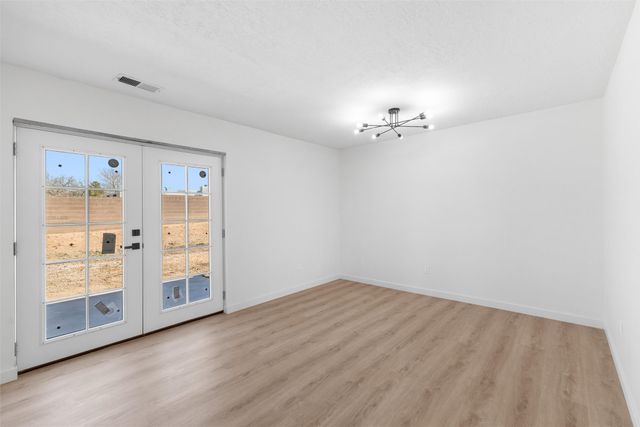 7485 Saratoga Lane, Santa Fe, NM 87507