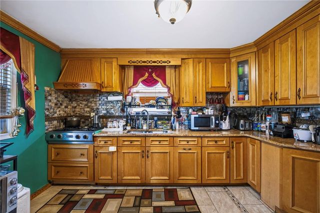 505 5th Street, Whitehall Twp, PA 18052