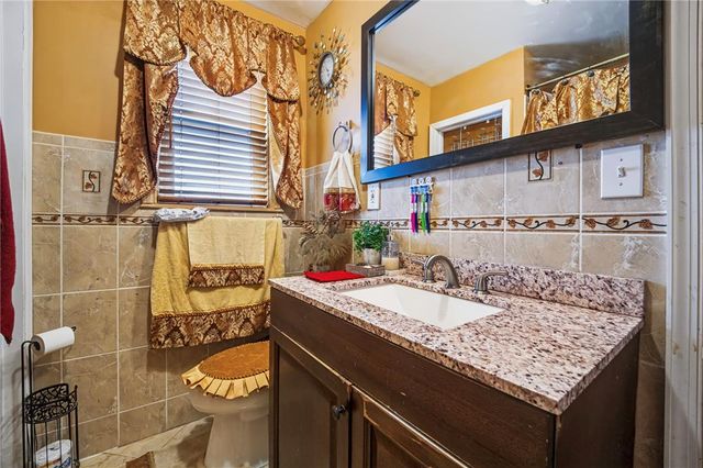 505 5th Street, Whitehall Twp, PA 18052