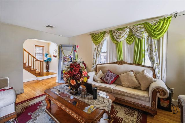 505 5th Street, Whitehall Twp, PA 18052