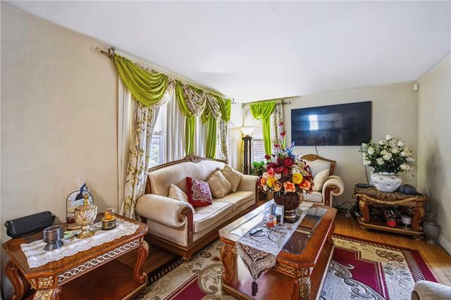 505 5th Street, Whitehall Twp, PA 18052
