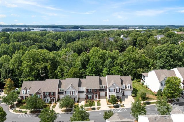 14435 Greenpoint Lane, Huntersville, NC 28078