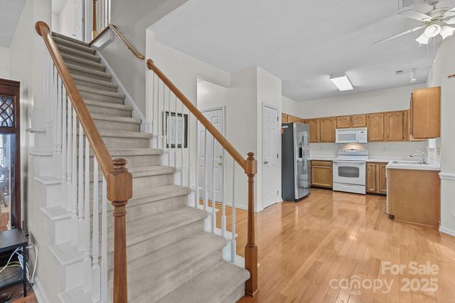 1656 Heather Glen Road, Kannapolis, NC 28081