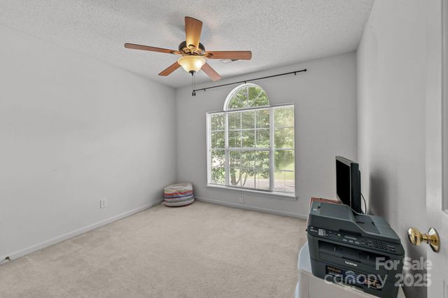 1656 Heather Glen Road, Kannapolis, NC 28081