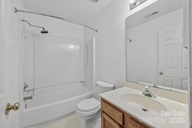 1656 Heather Glen Road, Kannapolis, NC 28081
