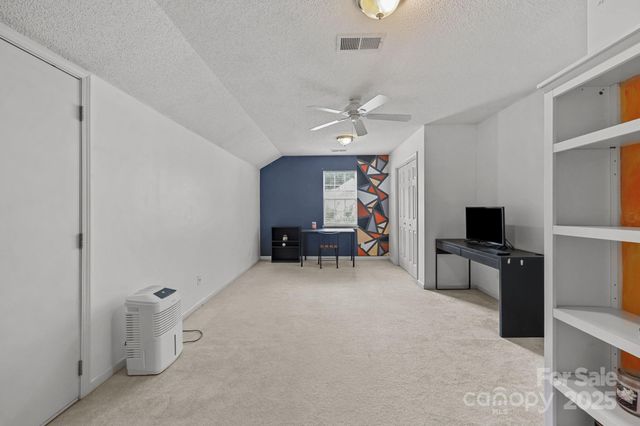 1656 Heather Glen Road, Kannapolis, NC 28081