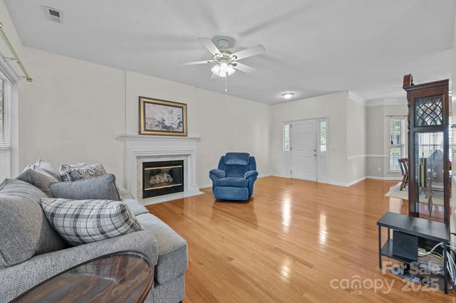 1656 Heather Glen Road, Kannapolis, NC 28081