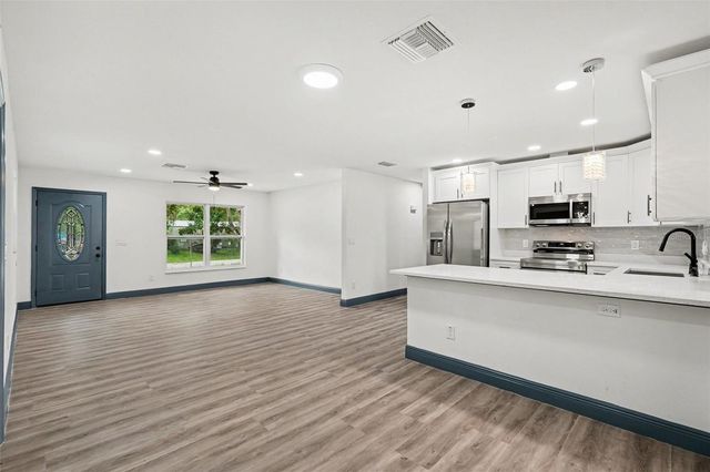10131 FIELD STREET, New Port Richey, FL 34654