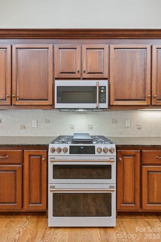 1851 29th Avenue Place NE, Hickory, NC 28601
