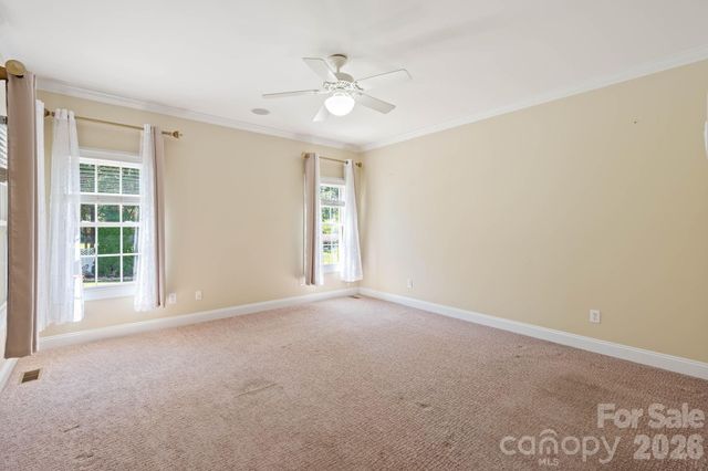 1851 29th Avenue Place NE, Hickory, NC 28601