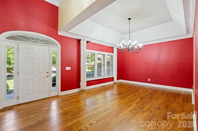 1851 29th Avenue Place NE, Hickory, NC 28601