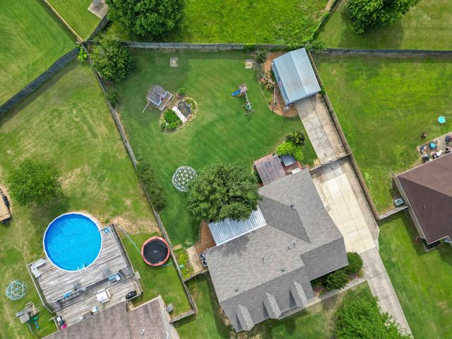 794 WILLIAMSBURG DR, Atoka, TN 38004