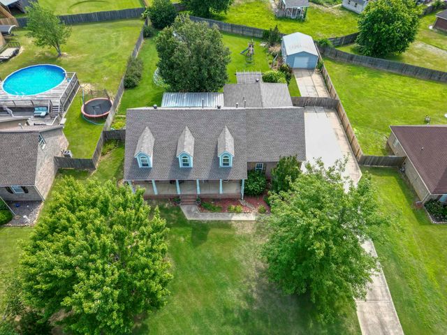 794 WILLIAMSBURG DR, Atoka, TN 38004