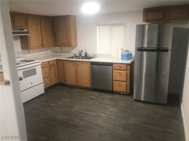 4400 North Leslie Street, Pahrump, NV 89060