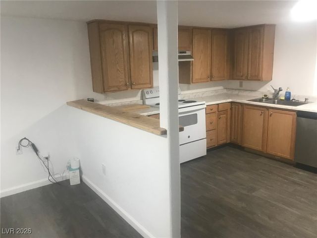 4400 North Leslie Street, Pahrump, NV 89060