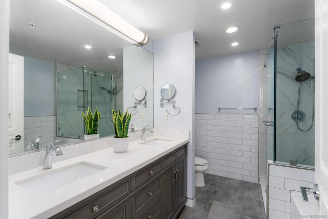 555 Front St 303, San Diego, CA 92101