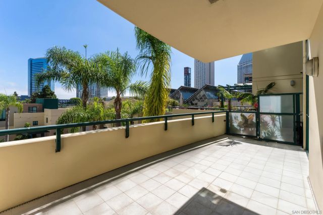 555 Front St 303, San Diego, CA 92101