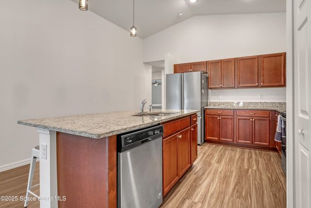 1028 Corbin Circle SW, Palm Bay, FL 32908