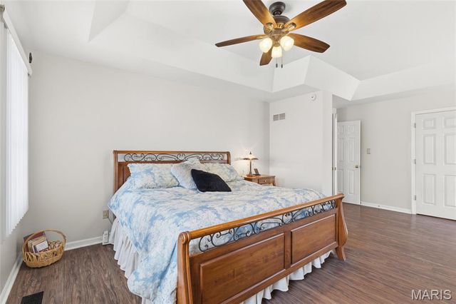 2954 Finestown Road, St Louis, MO 63129