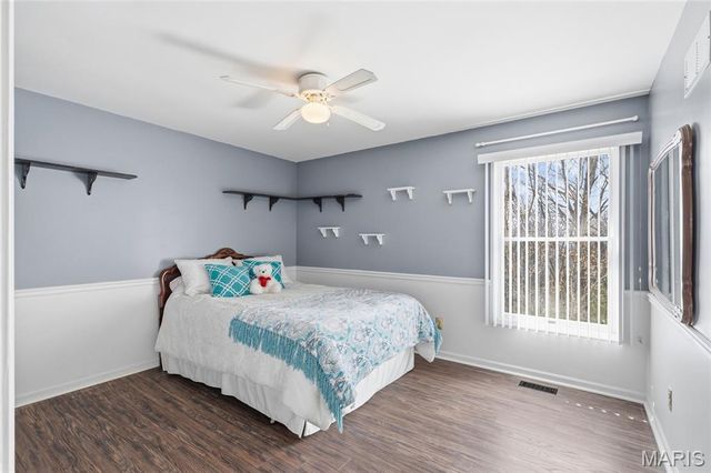 2954 Finestown Road, St Louis, MO 63129