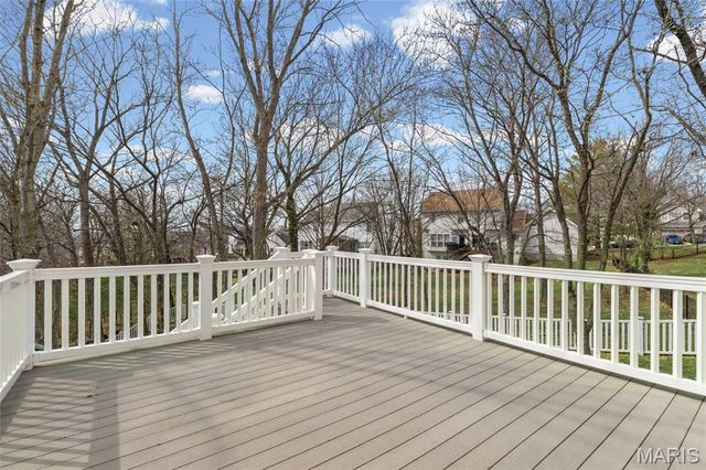 2954 Finestown Road, St Louis, MO 63129