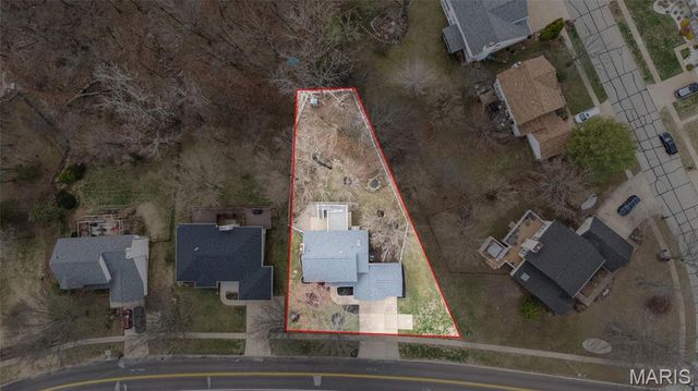 2954 Finestown Road, St Louis, MO 63129