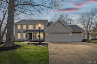 2954 Finestown Road, St Louis, MO 63129