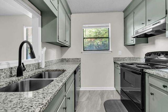 216 Parlor Drive A, Ladson, SC 29456