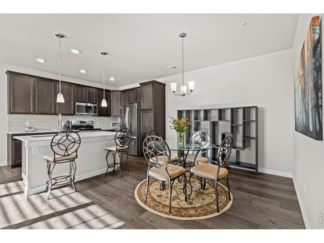 330 High Point Dr B-103, Longmont, CO 80504
