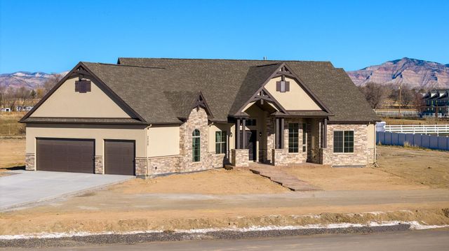 2190 George Dewey Drive, Grand Junction, CO 81505