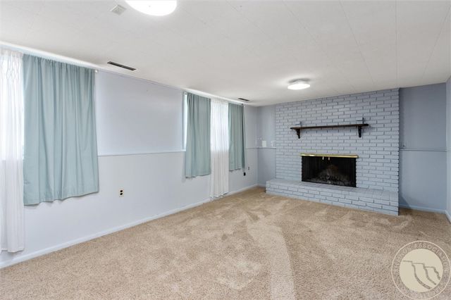 2112 Hoover Avenue, Billings, MT 59102