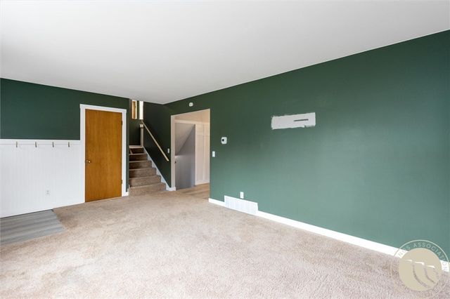 2112 Hoover Avenue, Billings, MT 59102